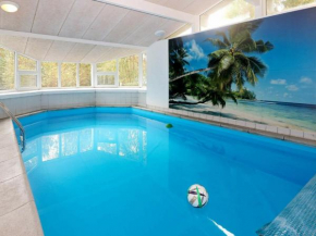Exotic Holiday Home in Hadsund with Whirlpool, Helberskov